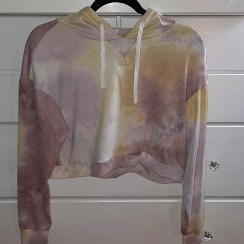 Garage sweatshirt